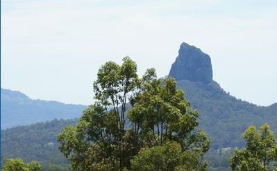 Glass House Mountains Mount Coonowrin or Crookneck note the GIGANTIC megalithic Easter Island ancient statue look about it.jpg