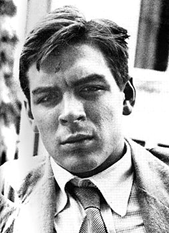 22-year-old Guevara in 1951.png